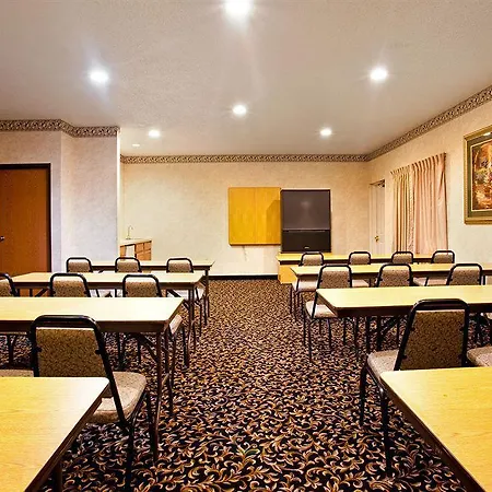 Holiday Inn Express & Suites Chicago-Libertyville By Ihg 