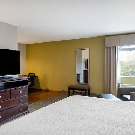 Holiday Inn Express & Suites Chicago-Libertyville By Ihg Exterior foto