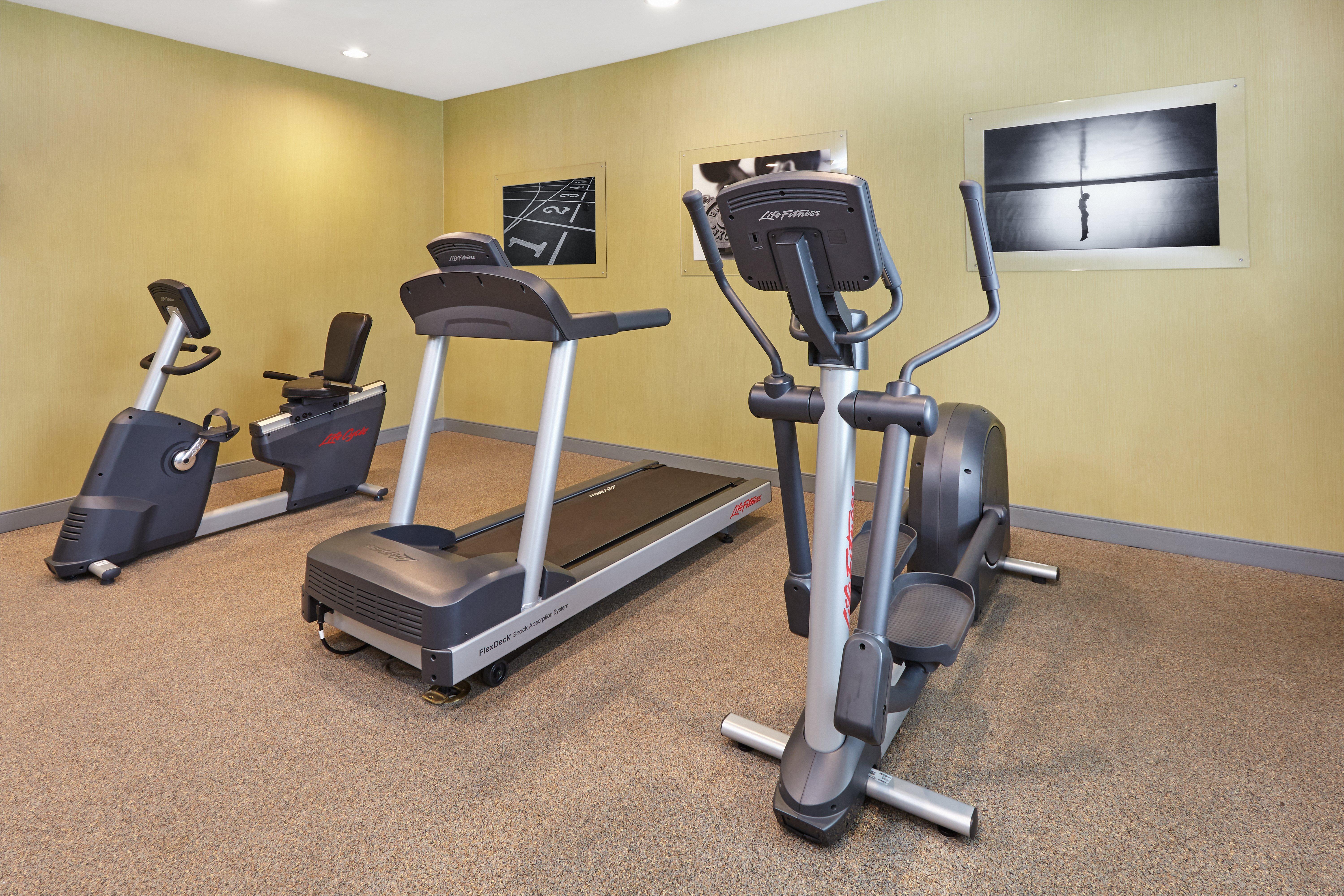 Express & Chicago-libertyville By Ihg Libertyville