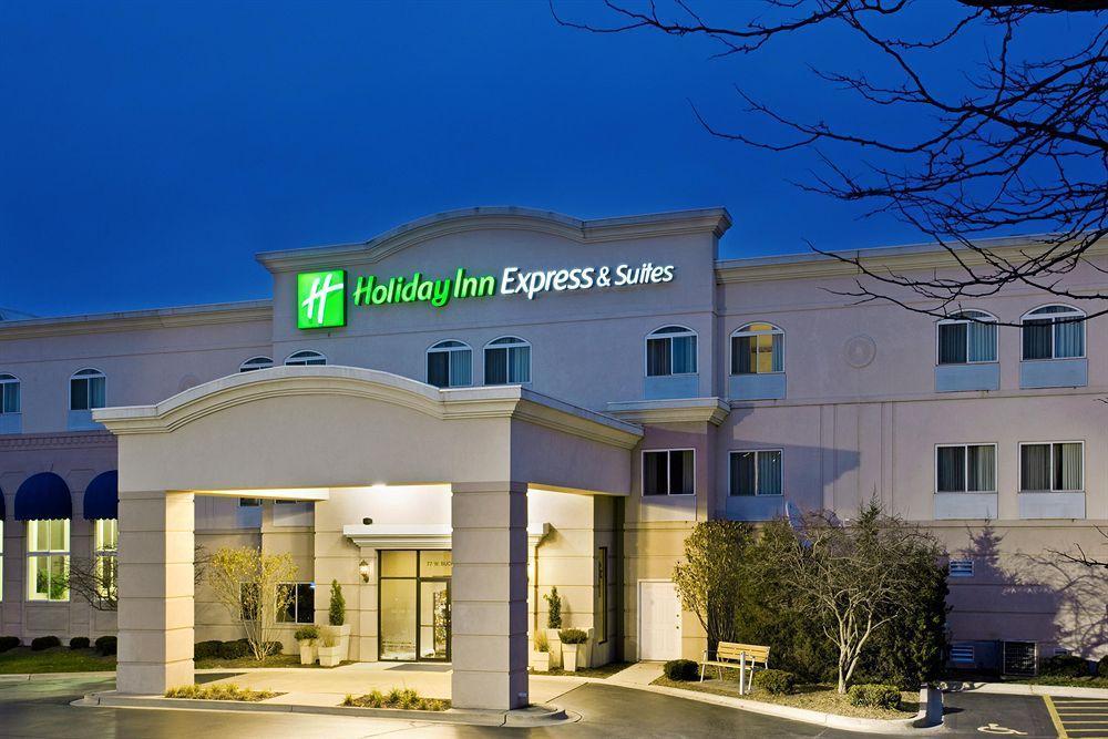 Express & Chicago-libertyville By Ihg 2*