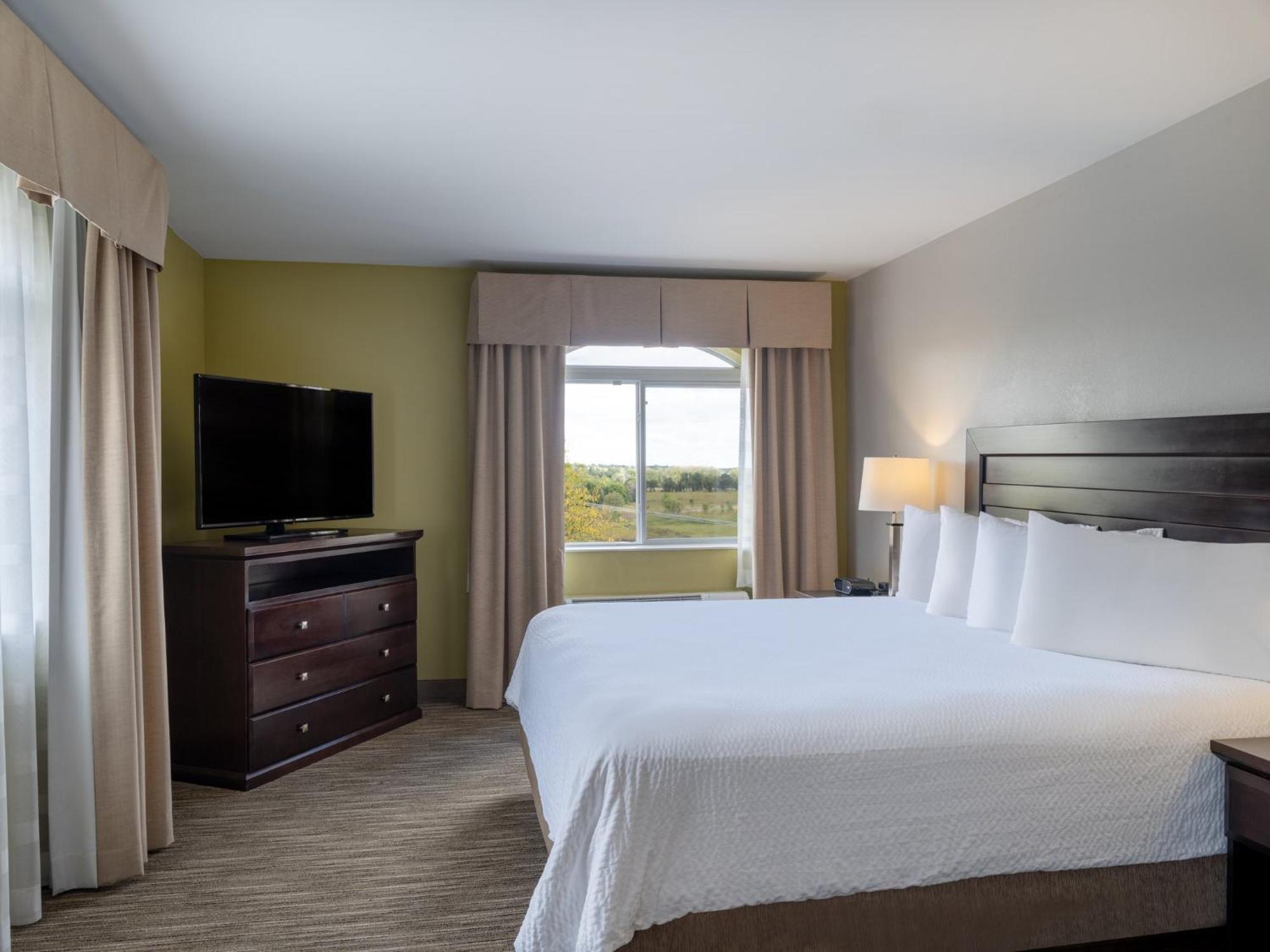 Express & Chicago-libertyville By Ihg 2* Libertyville